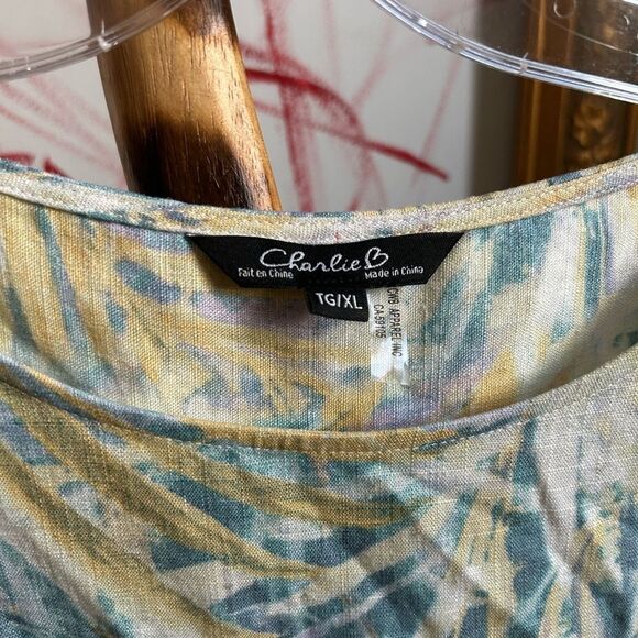 CHARLIE B Blue and Yellow Tropical Tank Top XL - Picture 3 of 16